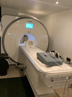 MRI